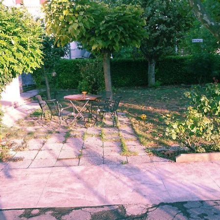 Bed & Breakfast Anzola アンツォーラ・デッレミーリア エクステリア 写真